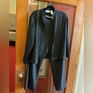 Black and White Two-Piece Pant Set